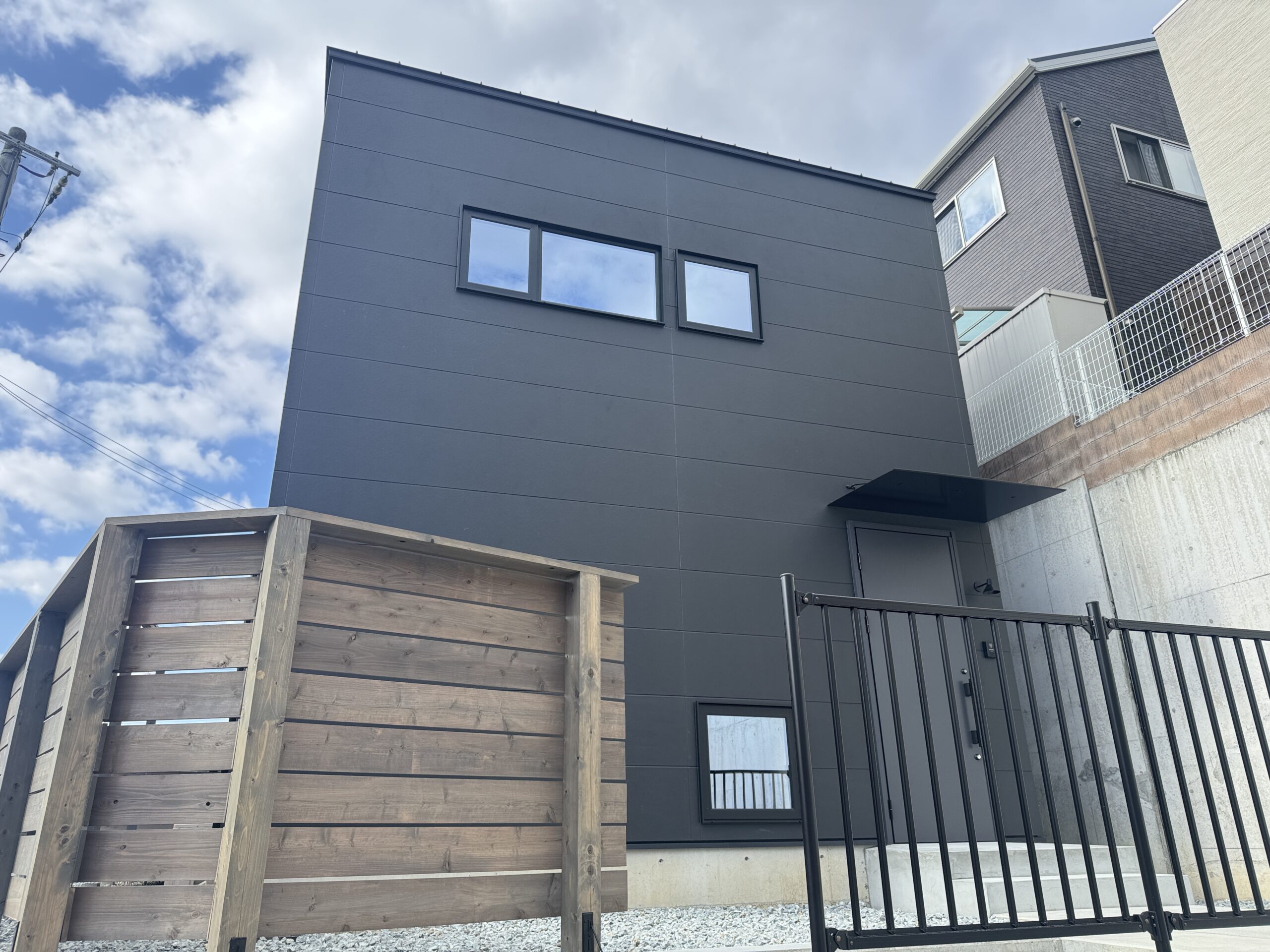 姫路市新在家新築デザイナーズ戸建て メイン画像0